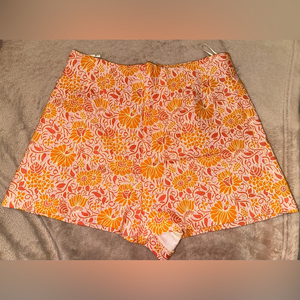 ZARA Linen Blend Shorts